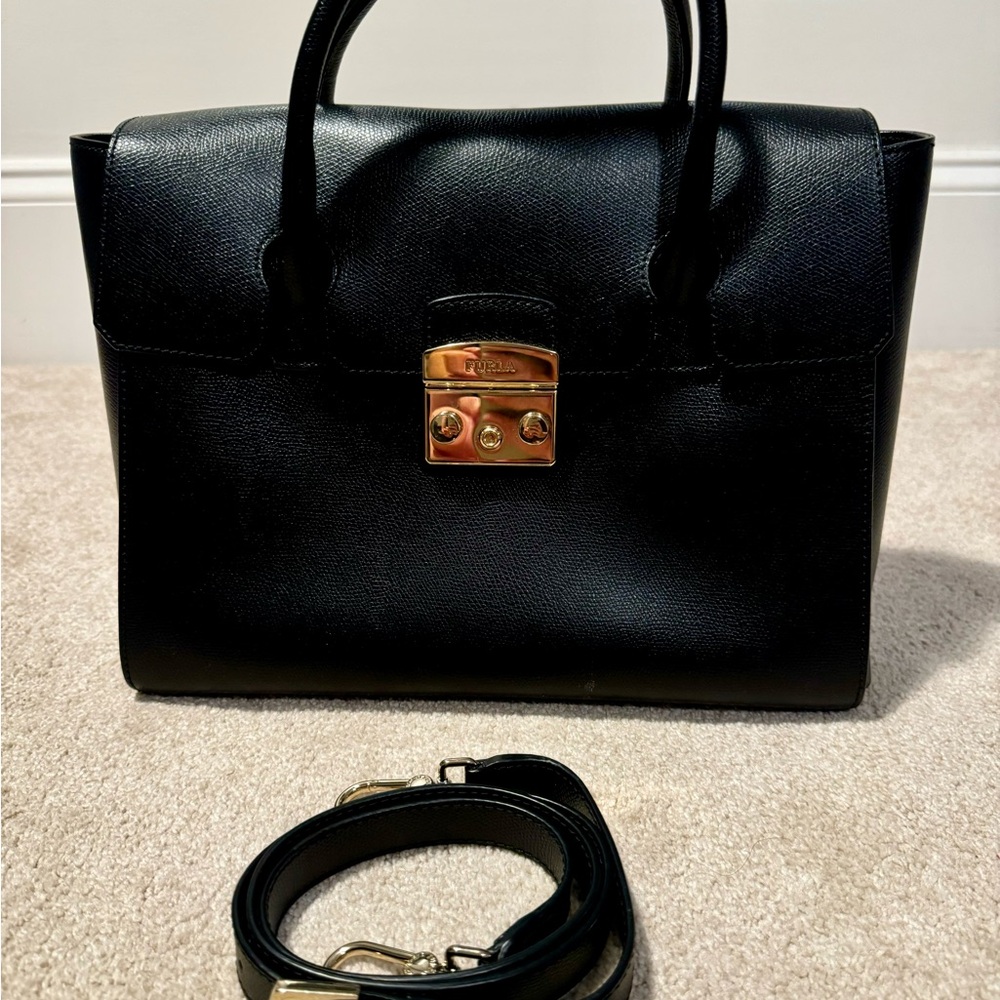 Furla Metropolis